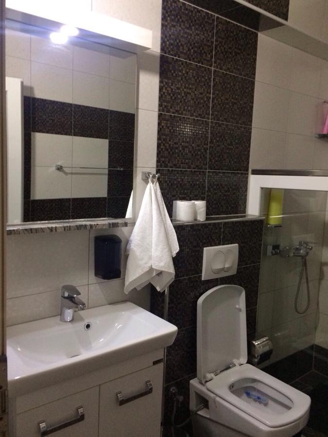 Hotel Millenium2 프리즈렌 외부 사진